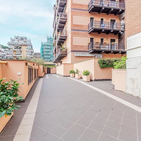 15 Minuti A Piedi Dai Musei Vaticani Roma